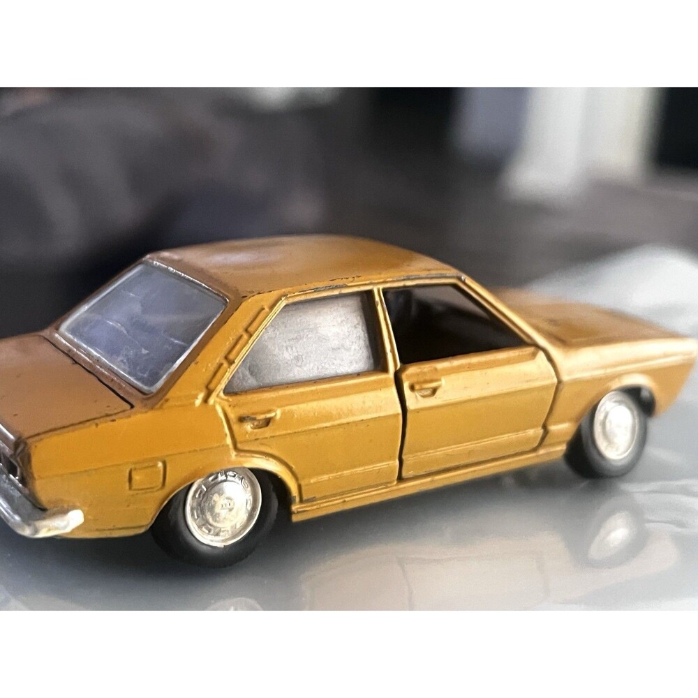 Vintage Schuco Audi 80 1:43 Die Cast Car Made Germany Hood Trunk Doors Open